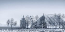 A-typische boerderij op het Friese platteland in de ZuidWesthoek