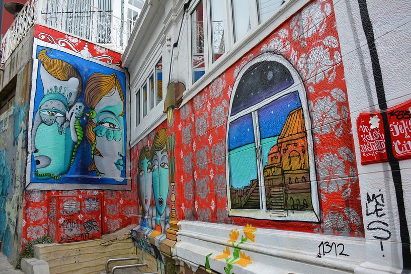 Art de rue coloré à Valparaiso au Chili par My Footprints