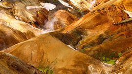 Volcanic landscape Iceland by VIDEOMUNDUM