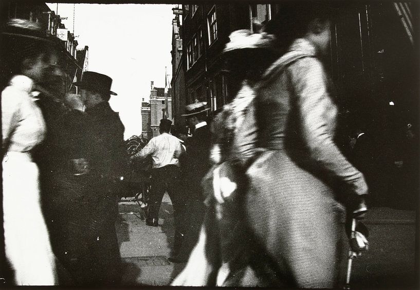Walkers on the Spui and the Kalverstraat, George Hendrik Breitner by Masterful Masters