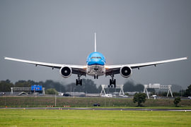 KLM Crosswind Polder Runway by Dennis Janssen
