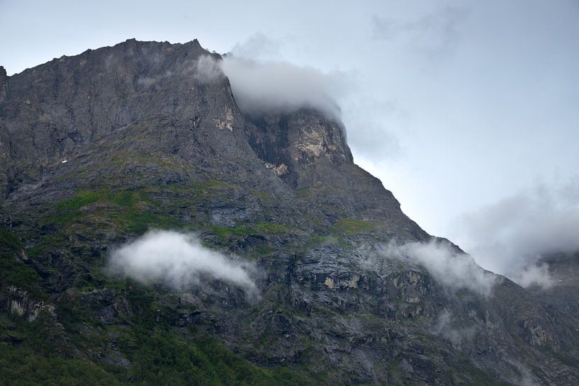 rugged mountain rocks in Norway by Karijn | Fine art Natuur en Reis Fotografie