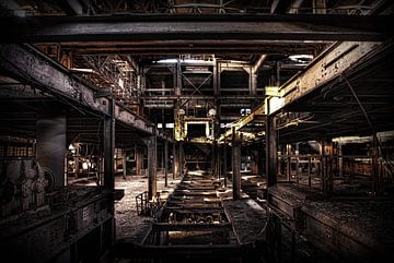 usine d'agglomération abandonnée sur Eus Driessen