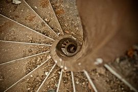 Stairway to chamber von H Nicolaas