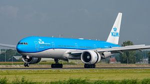 Landung der KLM Boeing 777-300.