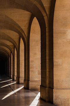 Franse zuilen galerij - Klassieke architectuur Parijs van Bas Verburg