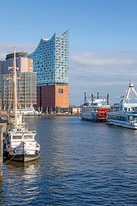 Hamburger Hafen und Elbphilharmonie