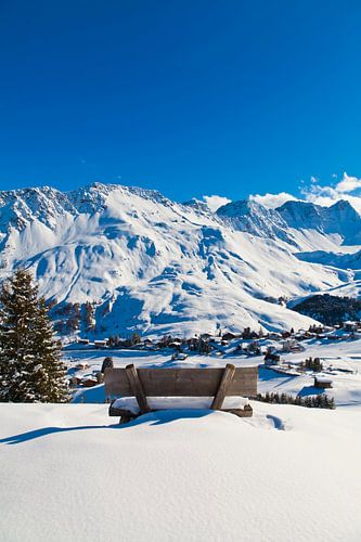 Arosa in Graubünden met verse sneeuw