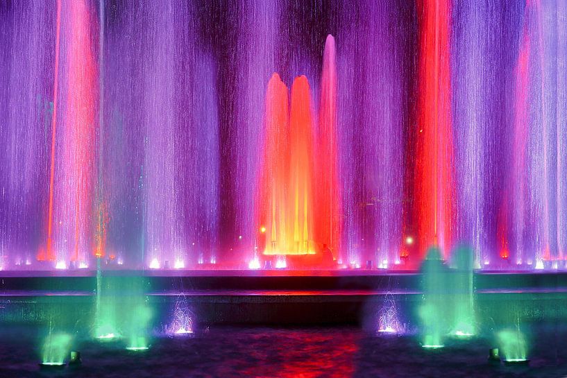 Wasserfeuerwerk in Budapest II von Patrick Lohmüller