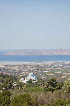 Wit-blauwe kathedraal op Kos-eiland