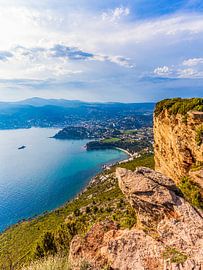 La Corniche des Crêtes sur la Côte d'Azur, en France sur Werner Dieterich