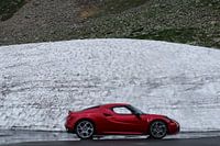 Alfa Romeo 4C dans la neige