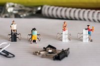 miniature mensen: naar het toilet gaan op clips