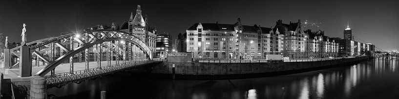 Hamburg Speicherstadt in the evening in black and white by Manfred Voss, Black-White Photography