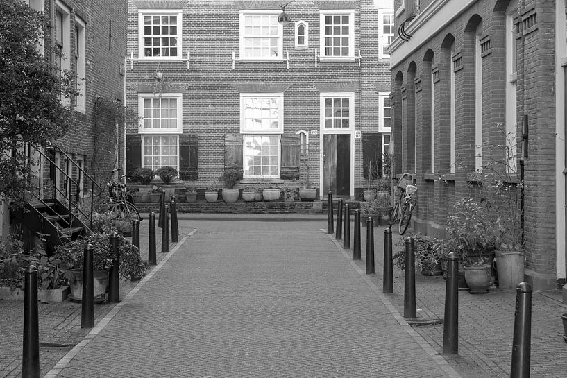 View of Karthuizerhofje Amsterdam by Peter Bartelings