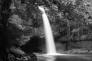 Cascade de Hew Su Wat, parc national de Khao Yai, Thaïlande sur Johan Zwarthoed