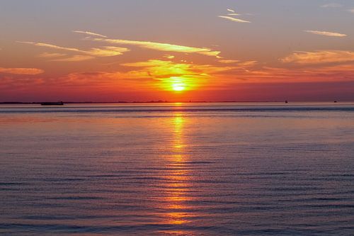 Zonsondergang coucher de soleil Sonnenuntergang