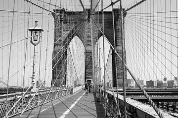 Brooklyn Bridge  van Pamela Fritschij