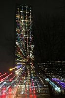 Tour Westpoint colorée dans une nuit noire