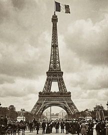Vieille photo de la Tour Eiffel - Fond d'écran de l'architecture historique de Paris sur haff.images