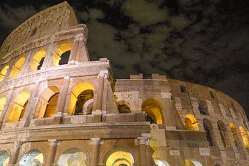 Colloseum by Ivana Luijten