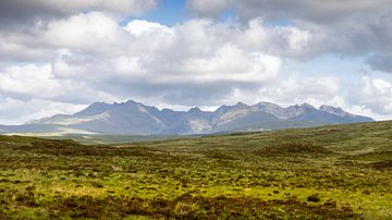 Panoramisch zicht op de Cuillins bergen op het Isle of Skye