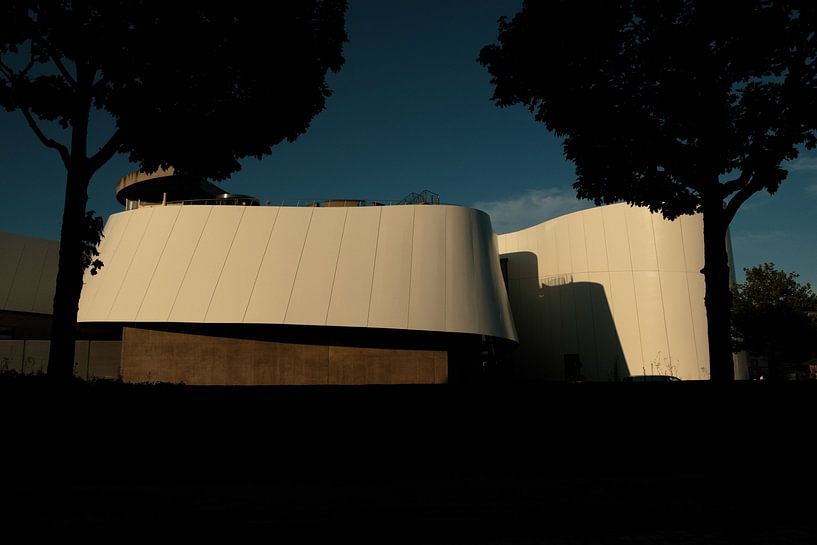 Ozeaneum Stralsund in het avondlicht van NZME Photography