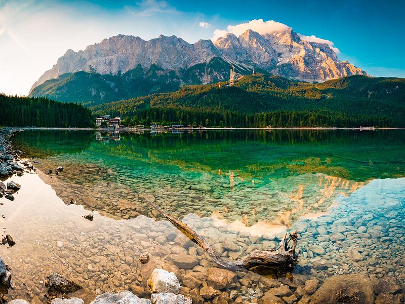 Wettersteingebirge und Zugspitze von Martin Wasilewski