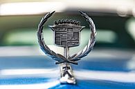 Detail van een blauwe oldtimer Cadillac van 2BHAPPY4EVER photography & art thumbnail