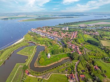 Luchtfoto van het historische stradje Veere in Zeeland Nederland van Eye on You
