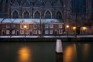 De Pottenkade in Dordrecht in de sneeuw