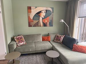 Femme avec chapeau 118.68