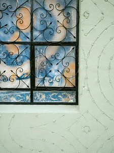 Fensterausschnitt in Calzada de los Frailes | Reisefotografie Valladolid Mexiko