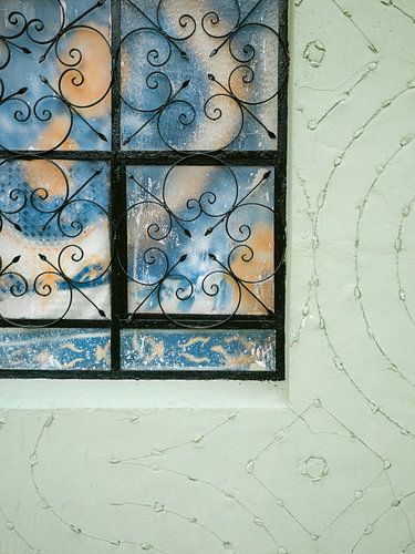 Raam detail in Calzada de los Frailes | Reisfotografie Valladolid Mexico