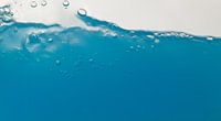 raar blauw water van Guido Akster thumbnail