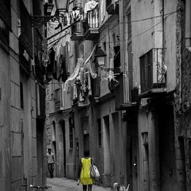 Barcelona: vrouw met hond by Cathy Janssens