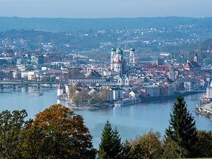 Aussicht auf die Dreiflüssestadt Passau in Bayern von Animaflora PicsStock