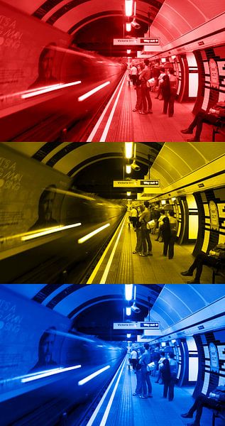 3 x London underground vertical  par Ton de Koning