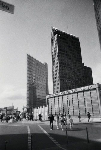La Postdamer Platz à Berlin en noir et blanc sur Sophia