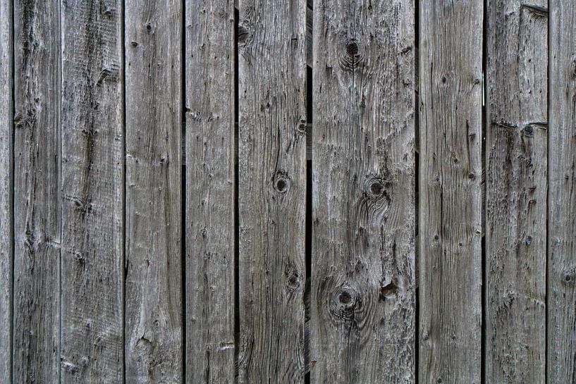 Achtergrondtextuur van houten muur met verticale planken van adventure-photos