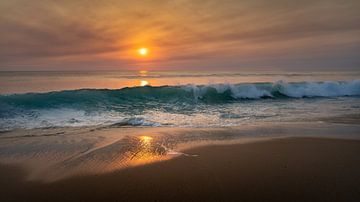 Sonnenuntergang am Strand von Jonas Weinitschke