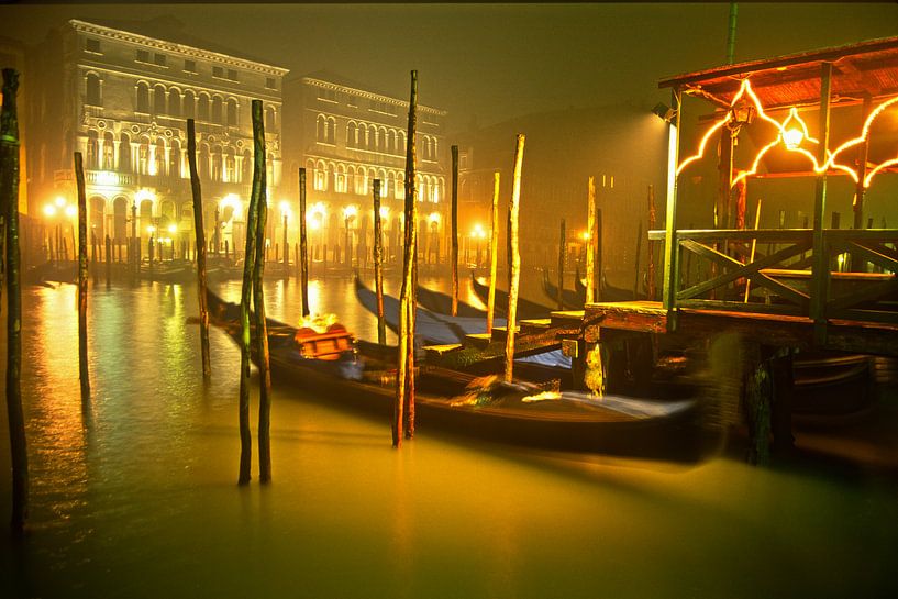 grand canal by Stefan Havadi-Nagy