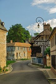 Ein Sommertag im Herzen von Acquigny, Normandie von Frank van Es