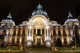 CEC Palace : le monument doré de la'e de Bucarest sur Johannes Jongsma