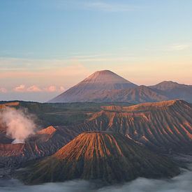 De Bromo vulkaan - Java, Indonesië van Stefan Speelberg