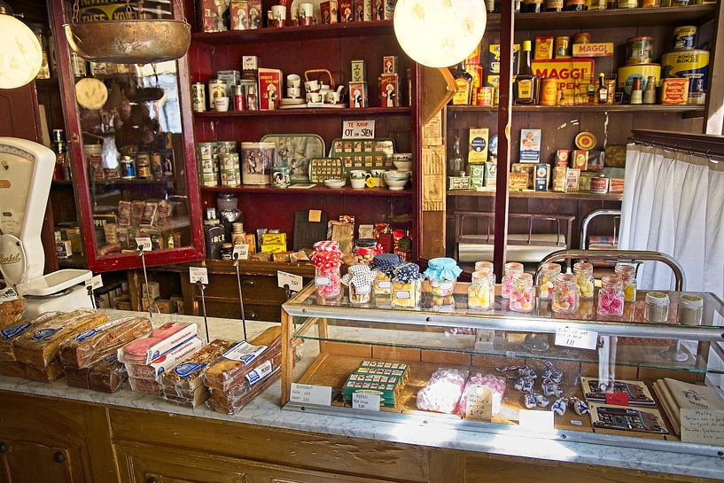 Grutter shop Feenstra Leeuwarden by Rob Boon