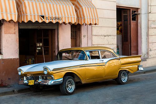 Classic car and restaurant