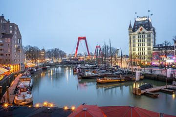 Oude haven van Rotterdam, Nederland van Azamat