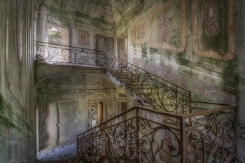 Stairs up, Stairs down 