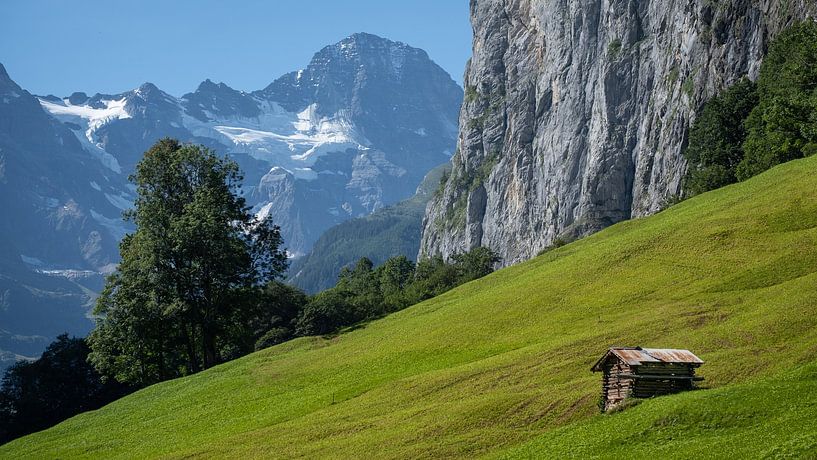Lauterbrunnen by Jeroen Linnenkamp